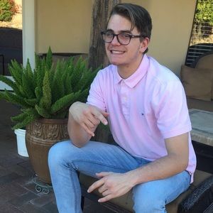 Meet your Posher, Adam